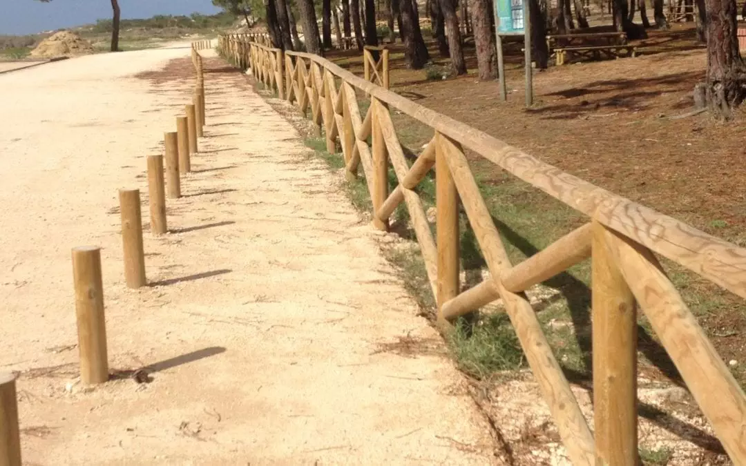 Praia Vieira de Leiria – vedação, balizadores e mobiliário